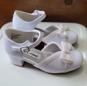 Rachel Shoes White Dress Shoe